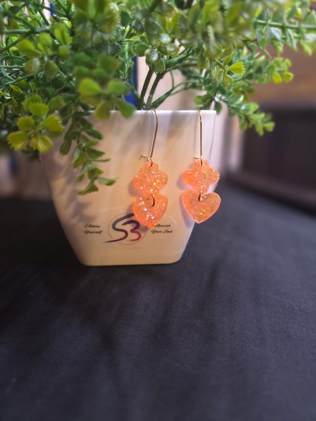 Clover Heart Dangle Resin Earrings